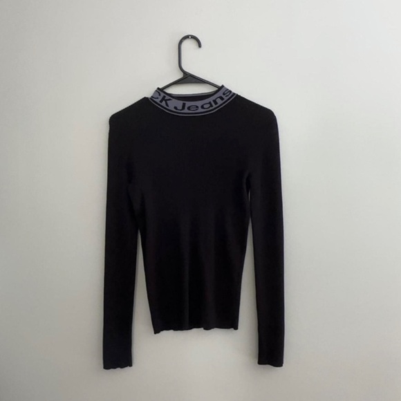 Calvin Klein Jeans Tops - stylish long black women’s size XS Calvin Klein top w/ logo high neck